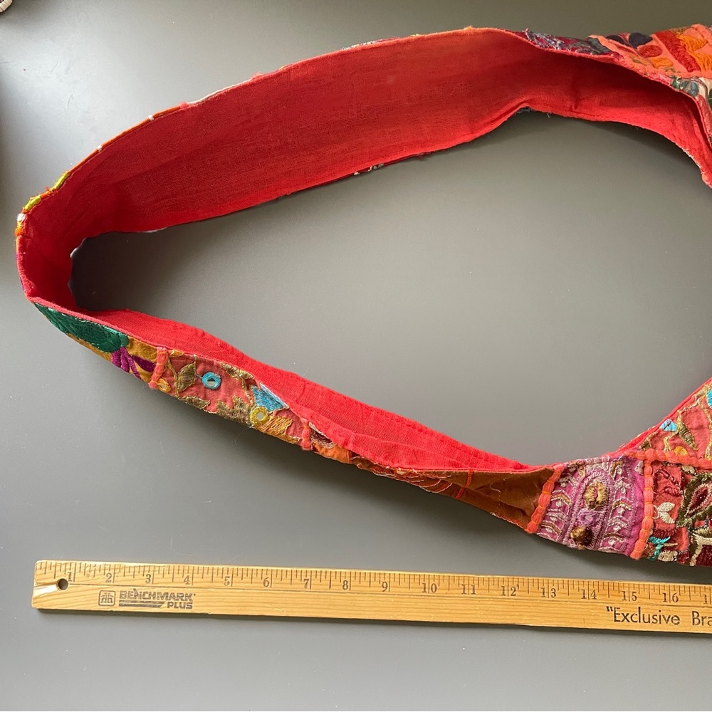 VINTAGE Banjara Patchwork Embroidered Shanti Hobo Bag Slouchy Boho Festival - Picture 11 of 12